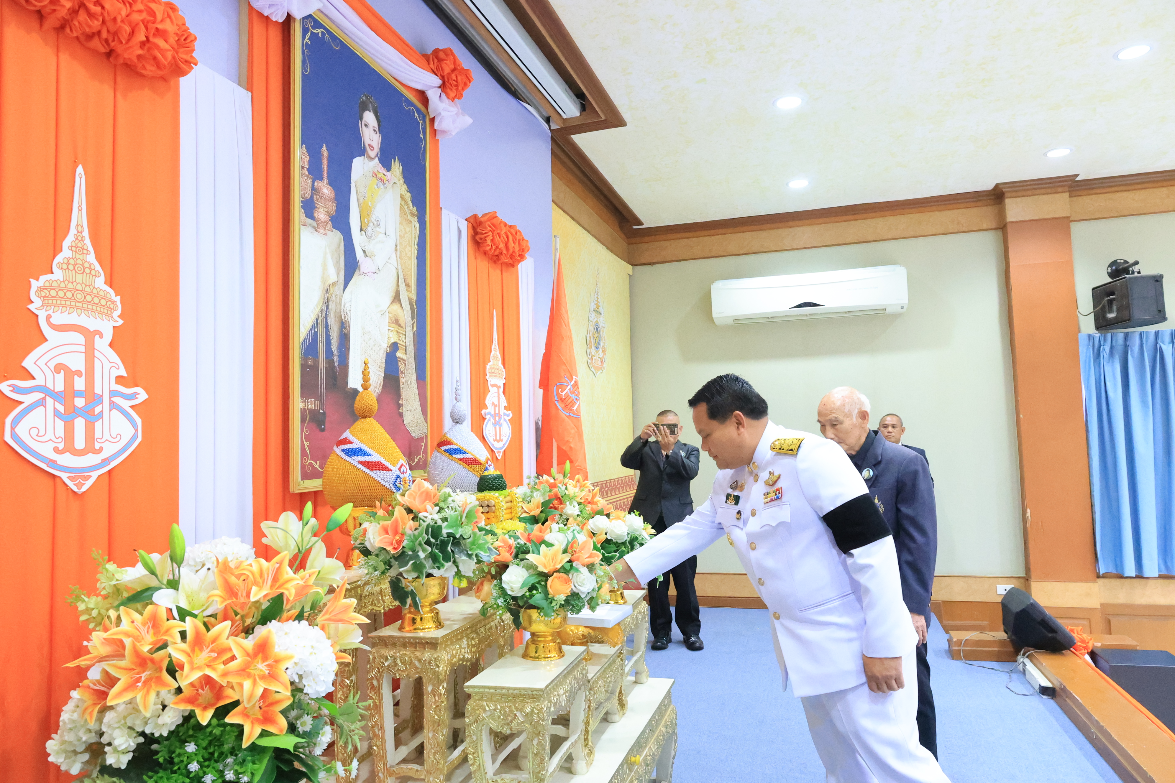 title - สมเด็จพระเจ้าน้องนางเธอ เจ้าฟ้าจุฬาภรณวลัยลักษณ์ อัครราชกุมารี กรมพระศรีสวางควัฒน วรขัตติยราชนารี พระราชทาน ส.ค.ส. เนื่องในวาระดิถีขึ้นปีใหม่ 2569 พร้อมคำอวยพรแก่ ส.ป.ก.